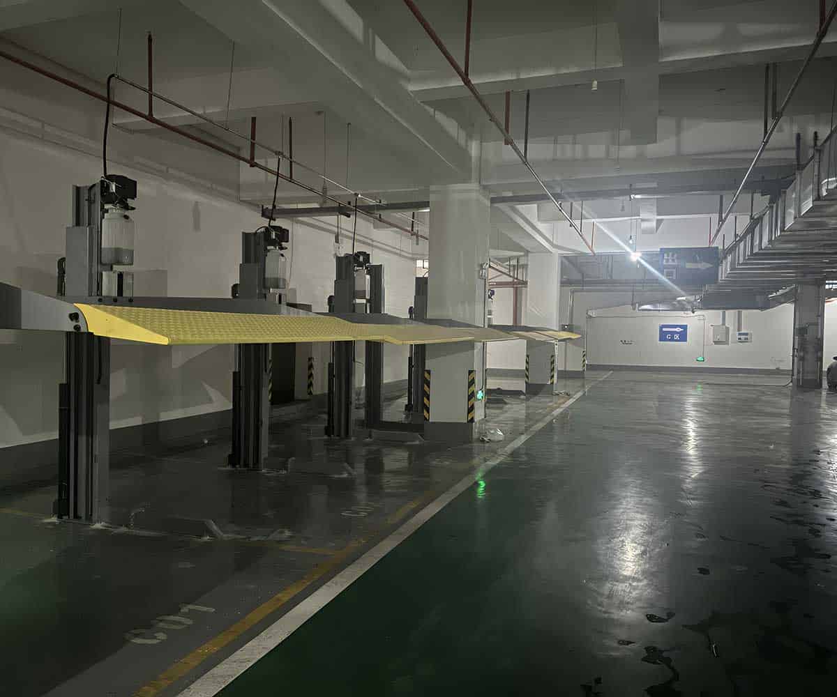 简易式立体停车库喷头布置方案分析